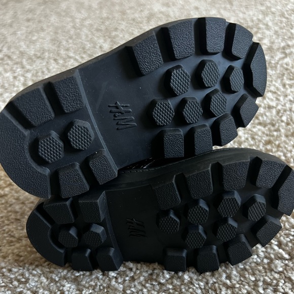 H&M Boots - Picture 4 of 4